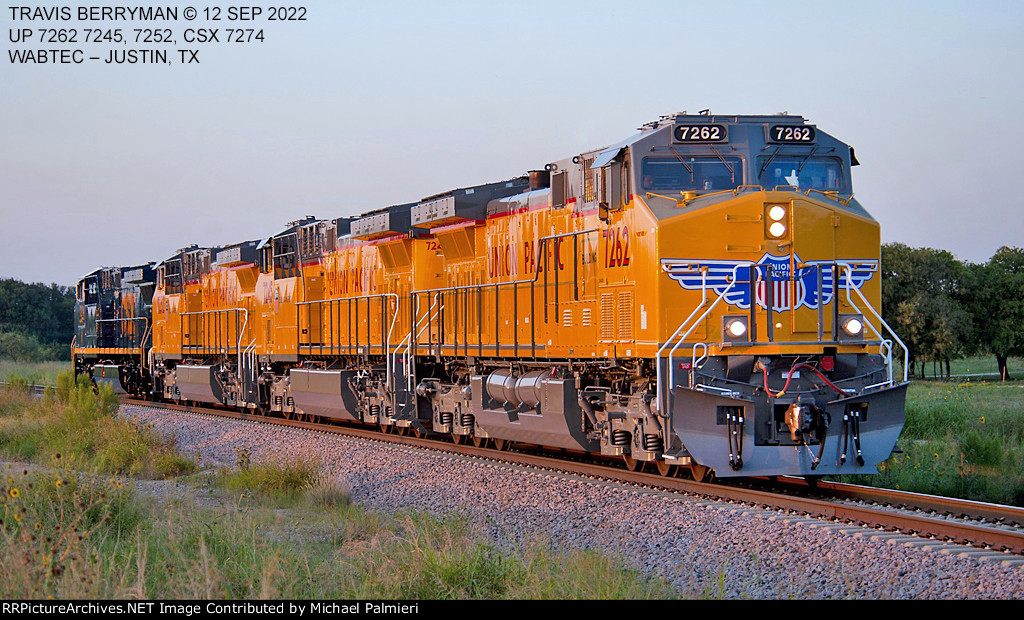Union Pacific 7262, 7245, 7252 and CSX 7274